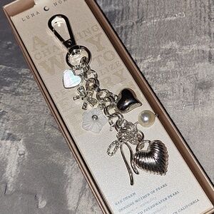 Luna Norte Silver Heart & Charm Bag Charm - Pearl Bow Heart Ti